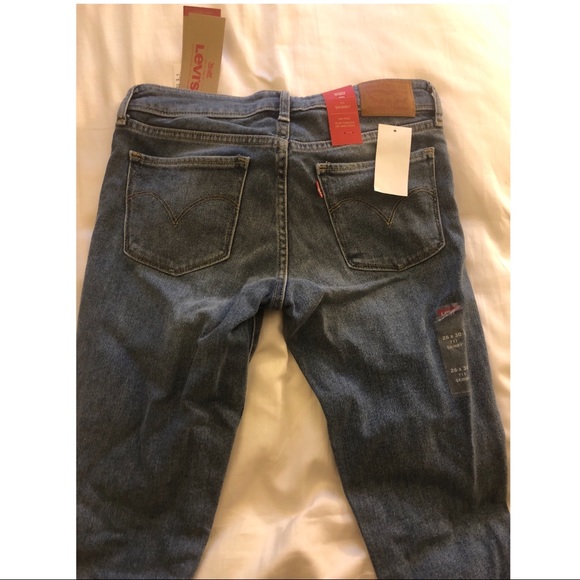 Levi’s 711 medium wash Skinny jeans sz 26 x 30 NWT - Picture 5 of 5